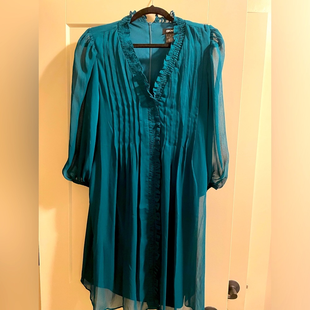 DKNY Long Sleeve V-neck Teal Pleated Dress